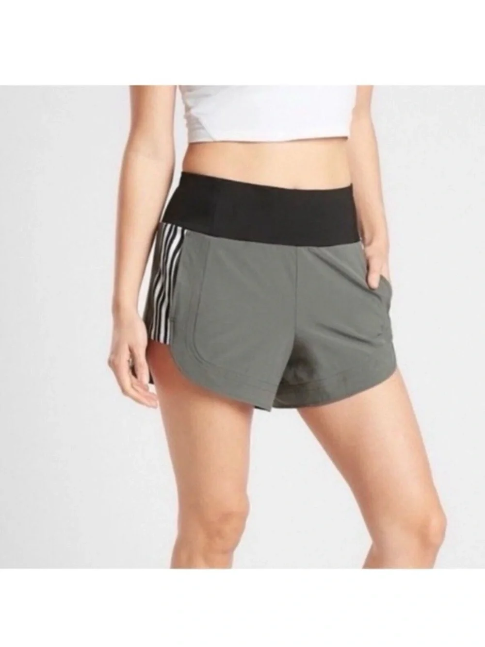 ATHLETA ASCENDER UPF 50 RUNNING SHORT/ HERB OLIVE